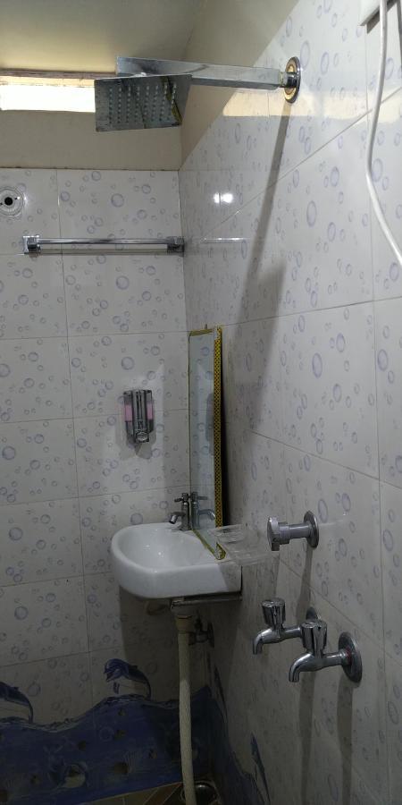 Hotel Devdoot Rājgīr エクステリア 写真