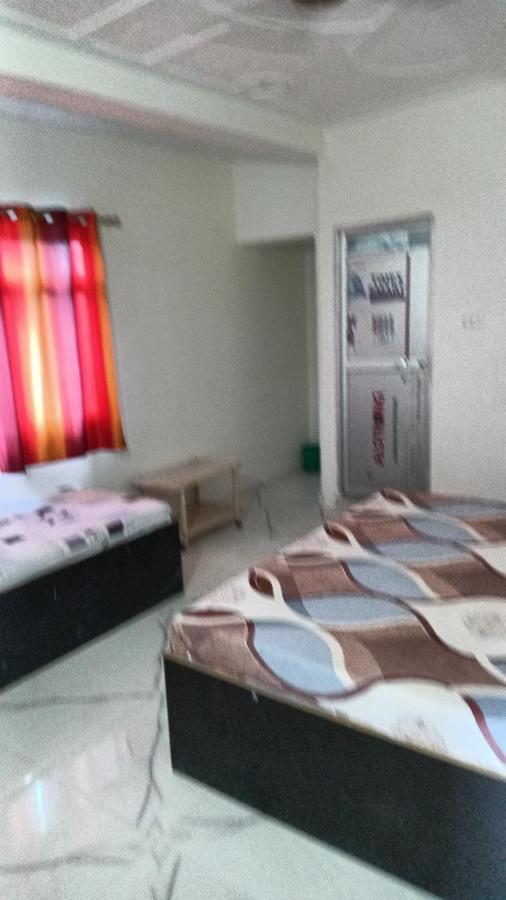 Hotel Devdoot Rājgīr エクステリア 写真