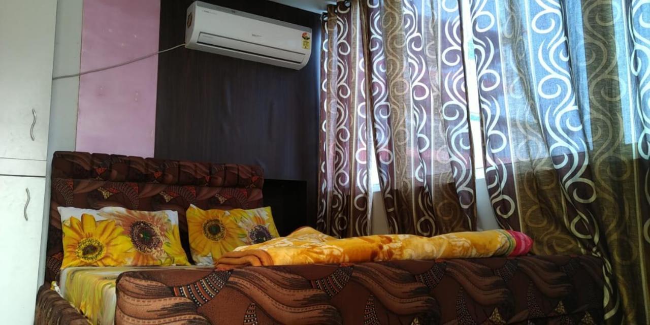 Hotel Devdoot Rājgīr エクステリア 写真